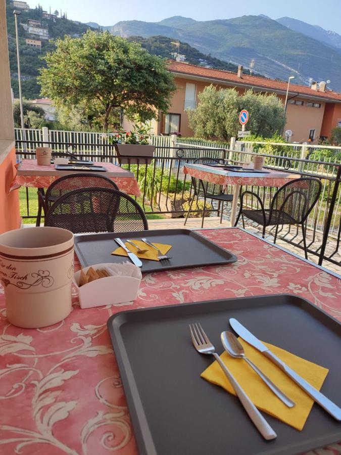 Albergo Villa Mimosa Торболе Экстерьер фото
