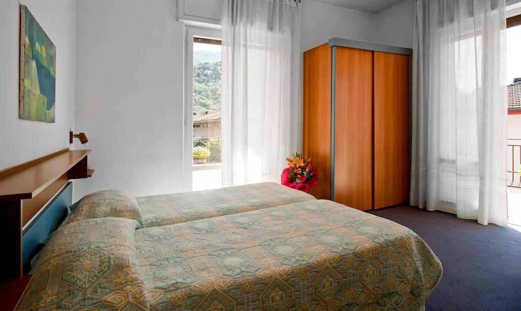 Albergo Villa Mimosa Торболе Экстерьер фото